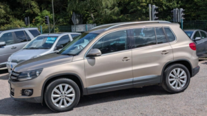 2015 Volkswagen Tiguan 2.0 Tdi Bluemotion Tech Match in Beige — image 6
