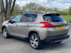 2015 Peugeot 2008 1.6 E-Hdi Feline Euro 5 (s/s) 5dr (mistral) in Grey — image 5
