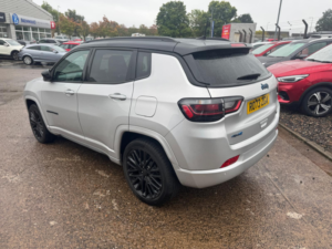 2023 Jeep Compass 1.3 Gse T4 11.4kwh S SUV 5dr Petrol Plug-In Hybrid Auto 4xe Euro 6 (s/s) (240 Ps) in Black — image 3