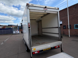 2018 Ford Transit 2.0 350 Ecoblue Rwd L4 H1 Euro 6 2dr in White — image 6