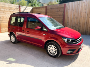 2021 Volkswagen Caddy Life 3 SEAT Auto Wheelchair Accessible Disabled Access Vehicle Wav in Red — image 3