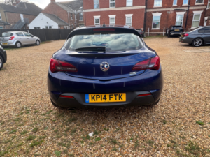 2014 Vauxhall Astra Gtc 1.4t Sport Coupe 3dr Petrol Auto Euro 5 (140 Ps) in Blue — image 4