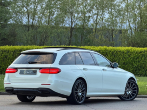 2017 Mercedes-Benz E Class 3.0 E350d V6 Amg Line (premium Plus) G-Tronic+ Euro 6 (s/s) 5dr in White — image 3