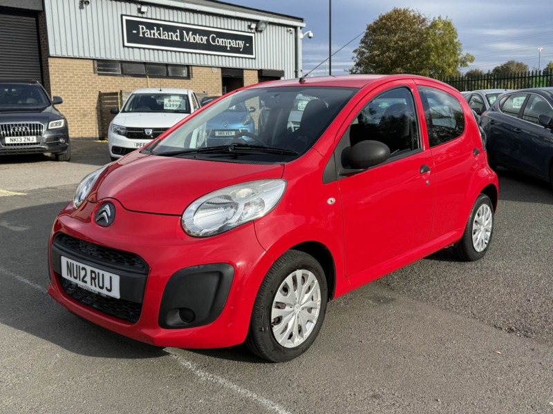 2012 Citroen C1 1.0 I Vt in Red — image 1