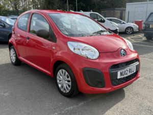2012 Citroen C1 1.0 I Vt in Red — image 2