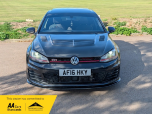 2016 Volkswagen Golf Gti Performance in Black — image 3