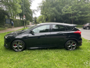 2015 Ford Focus 2.0 T Ecoboost St-3 in Black — image 5