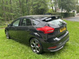 2015 Ford Focus 2.0 T Ecoboost St-3 in Black — image 6