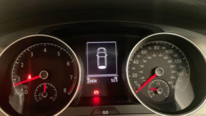 2013 Volkswagen Golf 1.4 Tsi Bluemotion Tech Se Euro 5 (s/s) 3dr in Blue — image 3