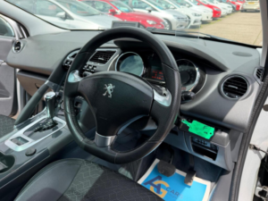2017 Peugeot 3008 1.6 Bluehdi Allure Eat Euro 6 (s/s) 5dr in Silver — image 3