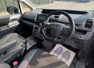 2013 Toyota Voxy 70 Series in Black — image 5