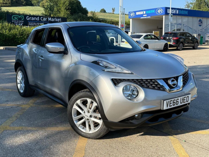 2016 Nissan Juke 1.2 Dig-T N-Connecta Euro 6 (s/s) 5dr in Silver — image 1