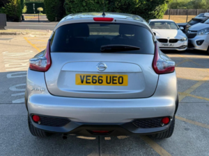 2016 Nissan Juke 1.2 Dig-T N-Connecta Euro 6 (s/s) 5dr in Silver — image 6