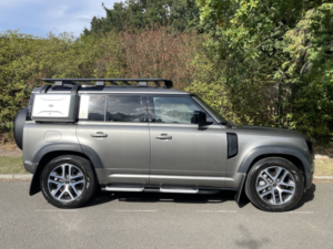 2022 Land Rover Defender 110 3.0 P400 Mhev Xs Edition in Silver — image 5