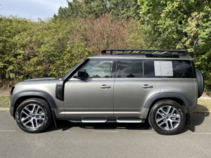 2022 Land Rover Defender 110 3.0 P400 Mhev Xs Edition in Silver — image 6