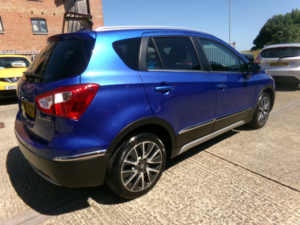 2016 Suzuki Sx4 S-Cross 1.6 Ddis Sz5 in Blue — image 4