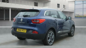 2016 Renault Kadjar 1.2 Tce Dynamique S Nav Euro 6 (s/s) 5dr in Blue — image 5