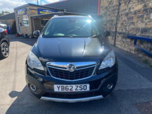 2013 Vauxhall Mokka 1.6 Exclusiv 2WD Euro 5 (s/s) 5dr in Black — image 2