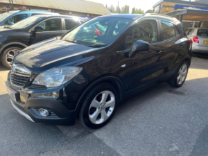 2013 Vauxhall Mokka 1.6 Exclusiv 2WD Euro 5 (s/s) 5dr in Black — image 3