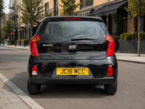 2016 Kia Picanto 1.0 1 Air in Black — image 3