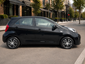 2016 Kia Picanto 1.0 1 Air in Black — image 5