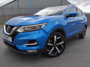 2019 Nissan Qashqai 1.5 Dci Tekna in Blue — image 2