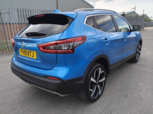 2019 Nissan Qashqai 1.5 Dci Tekna in Blue — image 5