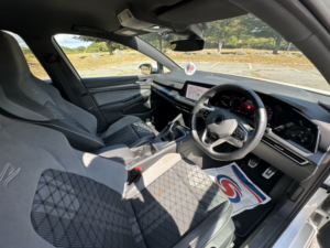 2020 Volkswagen Golf 1.5 Tsi 150 R-Line 5dr Man, White, Petrol + Great History in White — image 4