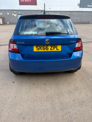 2016 Skoda Fabia 1.2 Tsi Colour Edition Hatchback 5dr Petrol Manual Euro 6 (s/s) (90 Ps) in Blue — image 4
