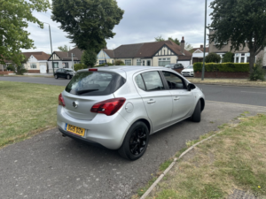 2015 Vauxhall Corsa 1.4 I Ecoflex Sri in Silver — image 4