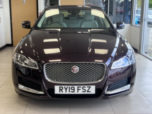 2019 Jaguar Xf 2.0 I Portfolio in Red — image 2