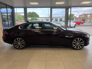 2019 Jaguar Xf 2.0 I Portfolio in Red — image 4