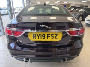 2019 Jaguar Xf 2.0 I Portfolio in Red — image 6