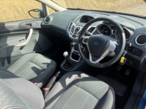 2009 Ford Fiesta 1.3 Zetec in Blue — image 2