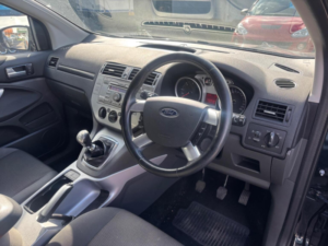 2010 Ford Kuga 2.0 Tdci Zetec 2WD Euro 4 5dr in Black — image 3