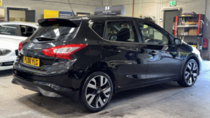 2016 Nissan Pulsar 1.2 Dig-T Tekna Black 5dr Satnav+8 Stamps+leather in Black — image 6
