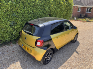 2015 Smart Forfour 0.9 T Prime in Yellow — image 2