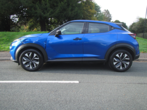 2025 Nissan Juke 1.0 Dig-T Acenta Premium - Damaged Cat S - Drive Away in Blue — image 5