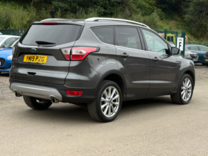 2019 Ford Kuga 1.5 Tdci Ecoblue Titanium Edition SUV 5dr Diesel Manual Euro 6 (s/s) (120 Ps) in Grey — image 5