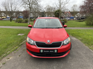 2015 Skoda Fabia 1.2 Tsi Se in Red — image 2