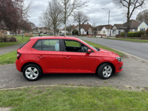 2015 Skoda Fabia 1.2 Tsi Se in Red — image 3