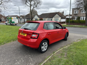 2015 Skoda Fabia 1.2 Tsi Se in Red — image 4