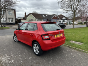 2015 Skoda Fabia 1.2 Tsi Se in Red — image 6