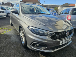 2018 Fiat Tipo 1.4 Mpi Easy Plus Hatchback 5dr Petrol Manual Euro 6 (95 Ps) in Grey — image 4