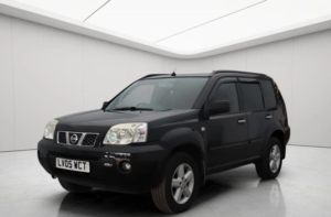 2005 Nissan X-Trail 2.5i Sve 5dr in Black — image 2