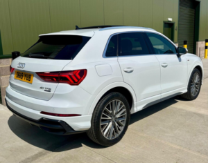 2019 Audi Q3 2.0 Tfsi 40 S Line S Tronic Quattro Euro 6 (s/s) 5dr in White — image 3