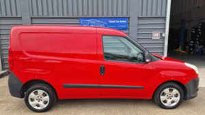 2013 Fiat Doblo 1.3 Doblo Cargo Cargo 1.3 90 Multijet Ii in Red — image 6