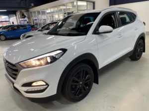 2016 Hyundai Tucson 1.7 Crdi Blue Drive Se Euro 6 (s/s) 5dr in White — image 4