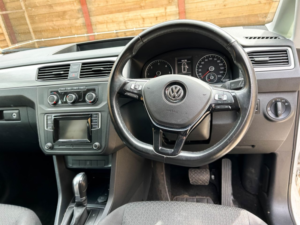 2019 Volkswagen Caddy Maxi Life 4 SEAT Auto Wheelchair Accessible Disabled Access Vehicle Wav in White — image 2