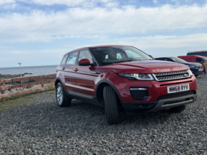 2019 Land Rover Range Rover Evoque 2.0 Td4 Se in Red — image 3